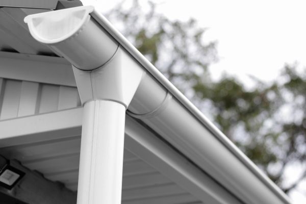 Gutter Service in Roswell
