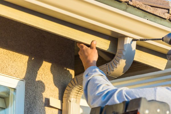 Cost of Aluminum Rain Gutter Service in Roswell