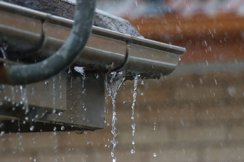 Water Flow in Gutters
